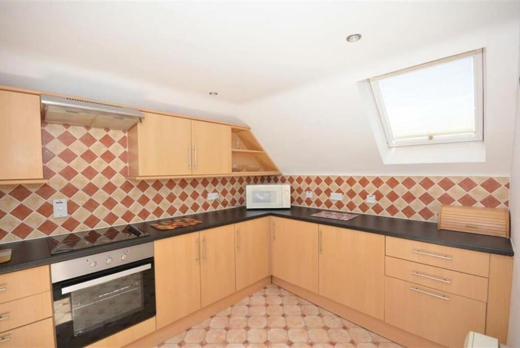 Direct Beach Access! Top Floor Apartment Perranporth Extérieur photo
